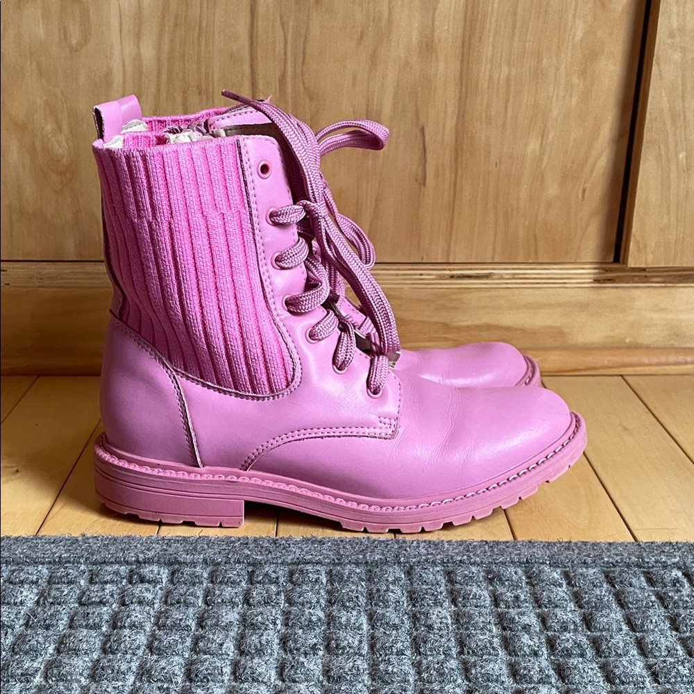 Sam Edelman Pink Ribbed Ankle Combat Boots